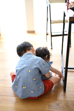 なかよし兄妹
