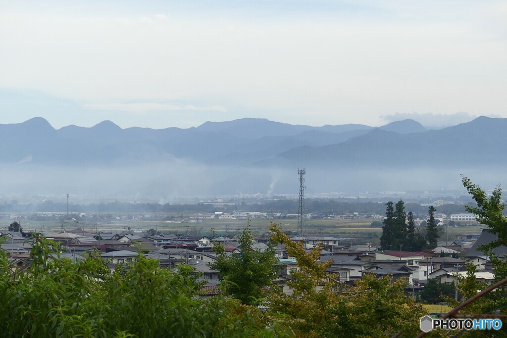 霞