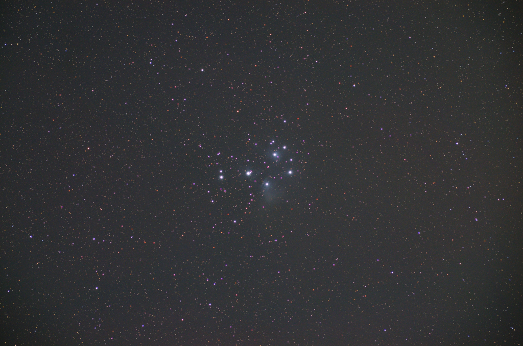 光害地で撮影したM45プレアデス星団