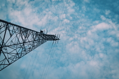 空と鉄塔