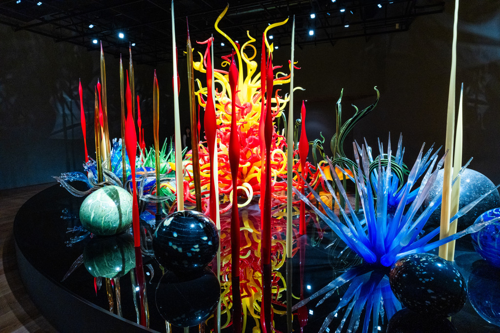 富山市ガラス美術館