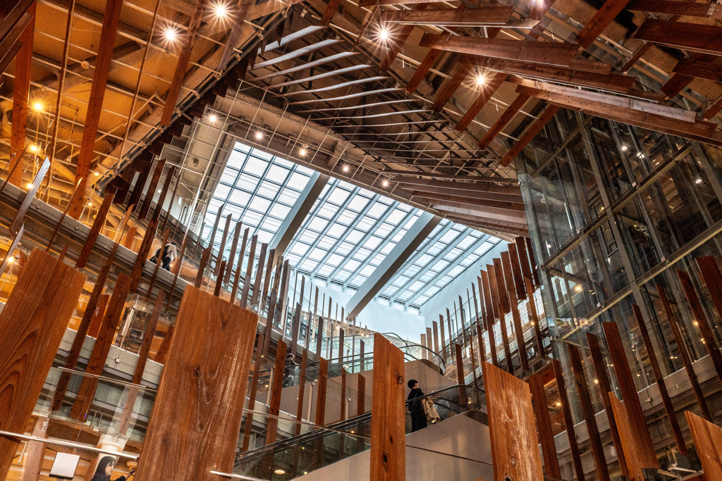 富山市ガラス美術館