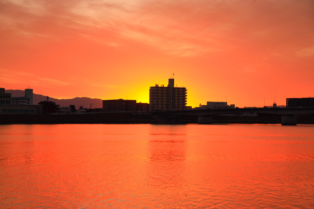 アートな夕雲 - ⑤