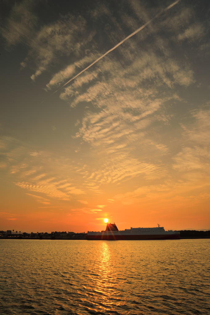 港の夕焼け - ③
