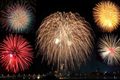 花火大会 (合成写真)‐①