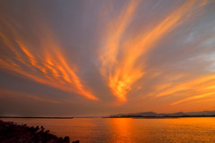 河口の燃える夕焼け - ③