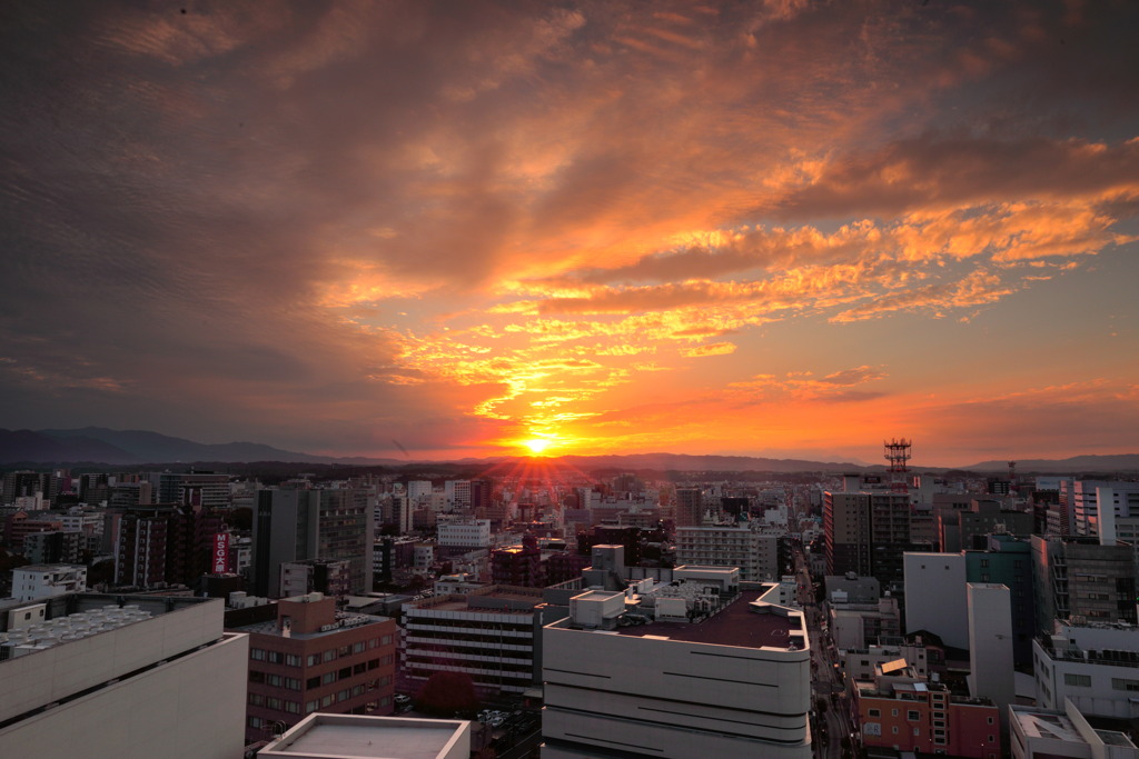 街の夕焼け - ①