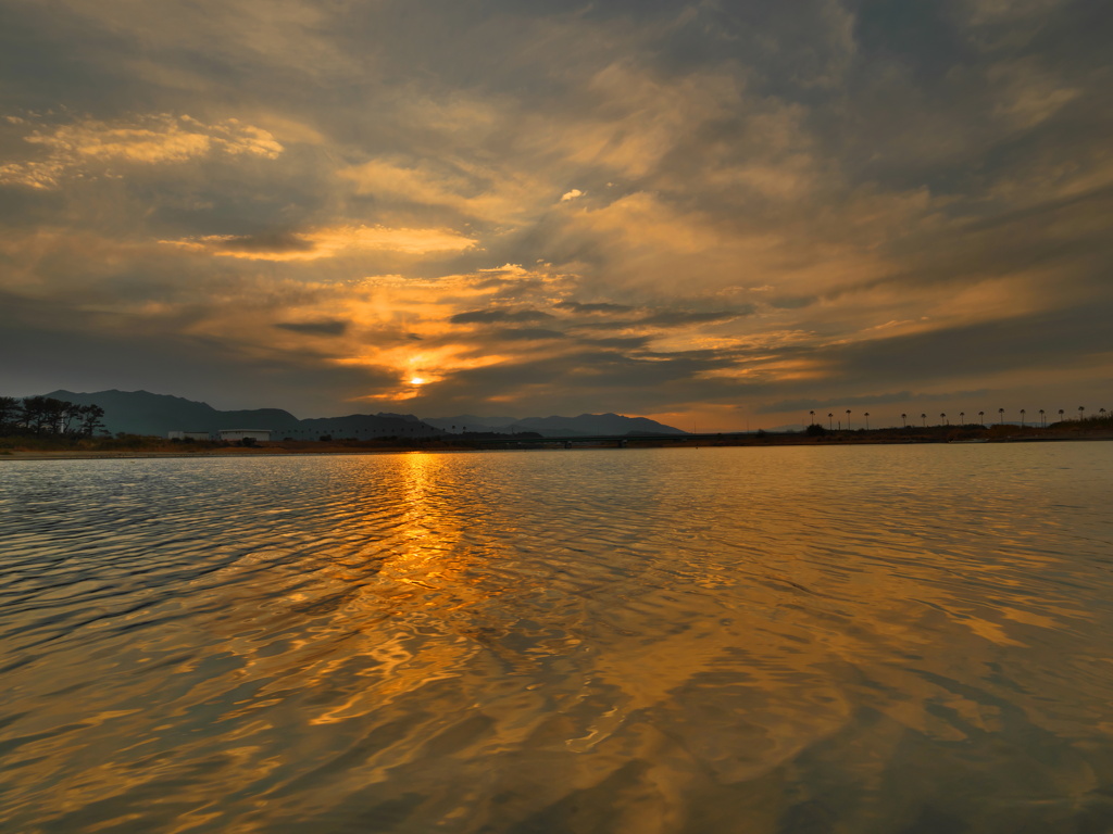 静かな夕暮れ - ③
