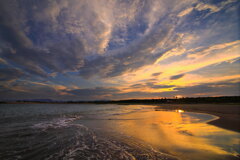 波打ち際の映り込み - ①