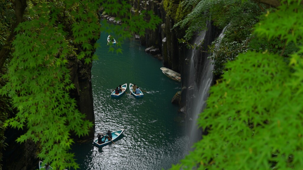 峡谷