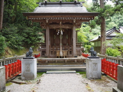 好きな海岸の近くにある神社