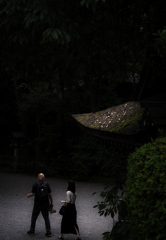 本殿へ