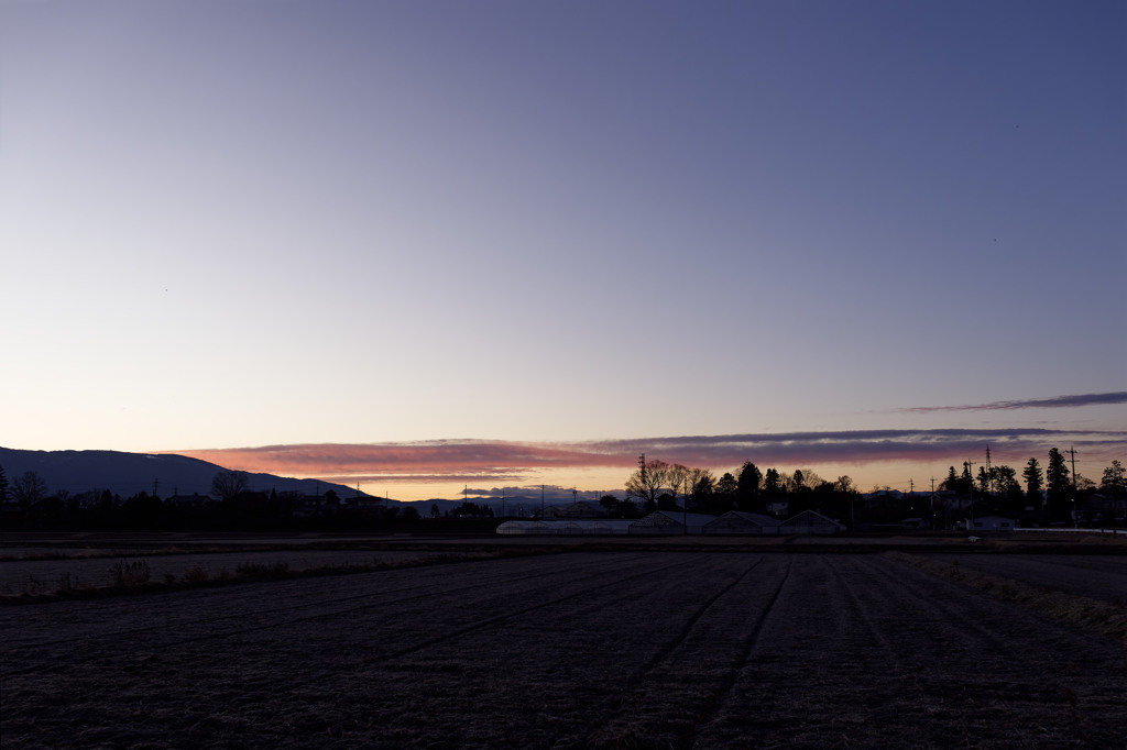 紫立ちたる雲の細くたなびきたるシリーズ