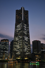 ランドマークタワー