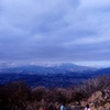 金時山山頂。富士山は雲の中。