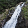 大川の滝、横から