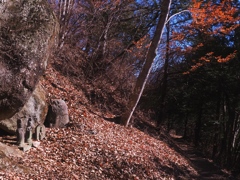 登山者を見守り続ける馬頭観音