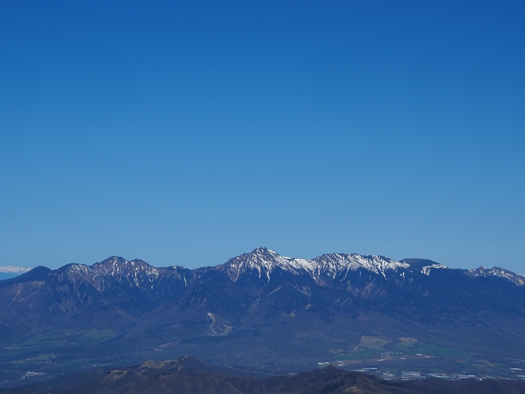 金峰山山頂からの八ヶ岳、赤岳
