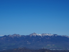 金峰山山頂からの八ヶ岳、赤岳