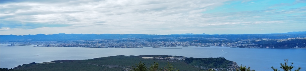 桜島から見る鹿児島市街