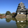 秋の松本城