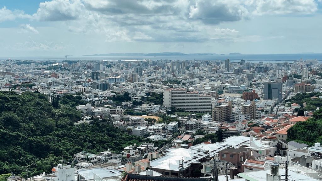 那覇市全景2