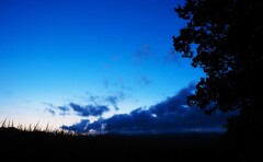 あさ雲