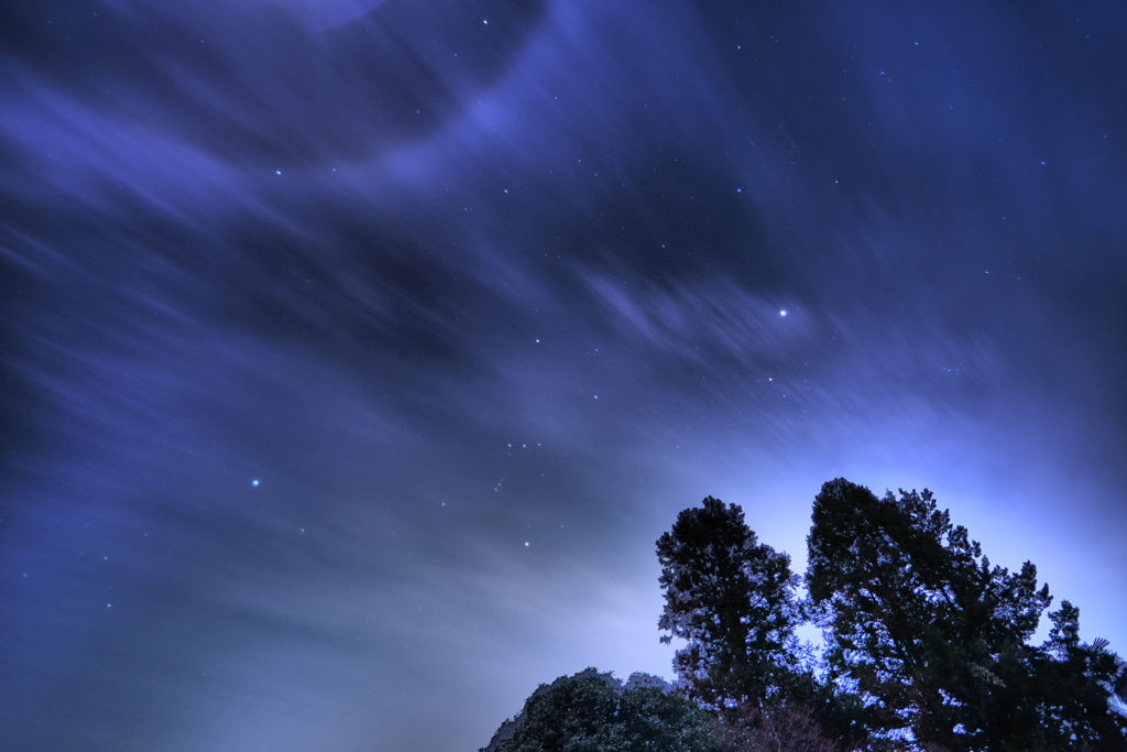 月明りと雲