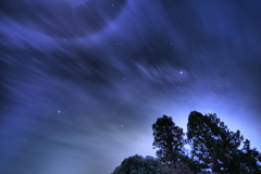 月明りと雲