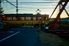 家路を急ぐ