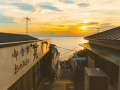 岩屋への道