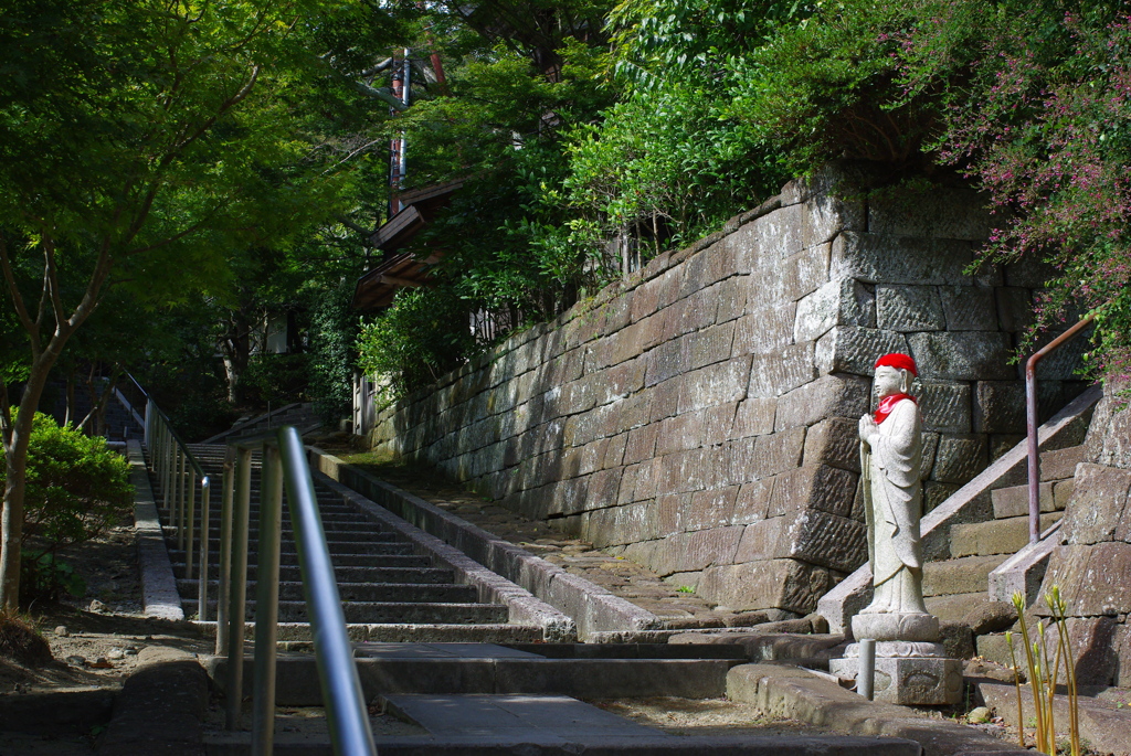 秋の一日・優しいお地蔵様