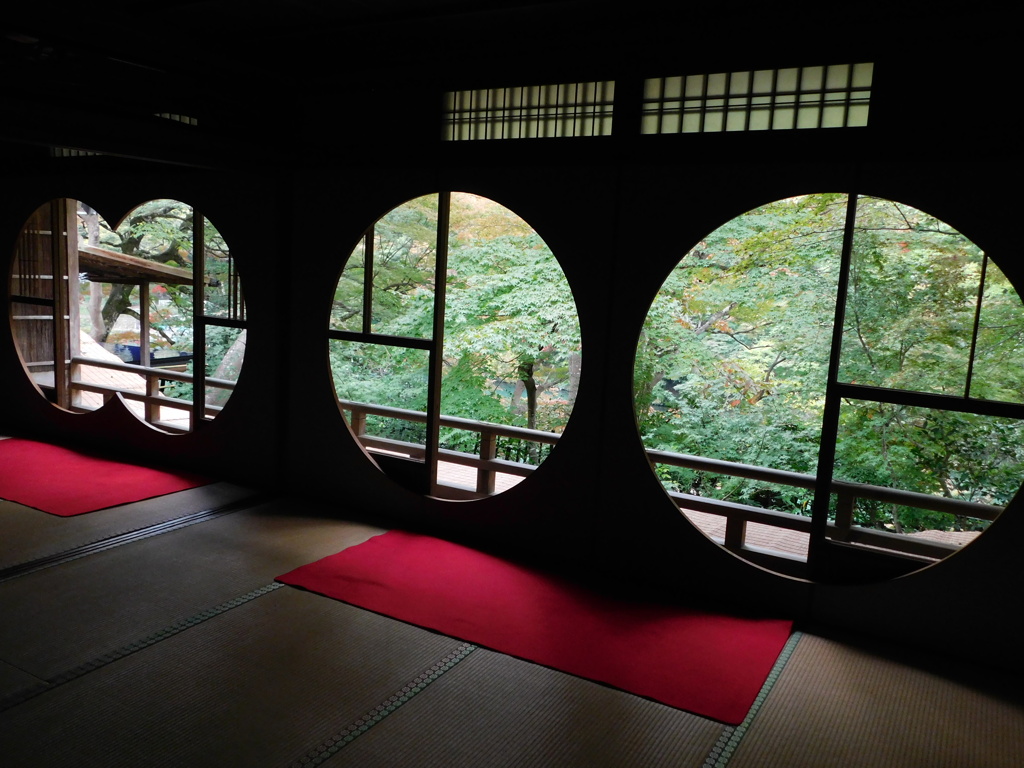 祐斎亭にて・・・