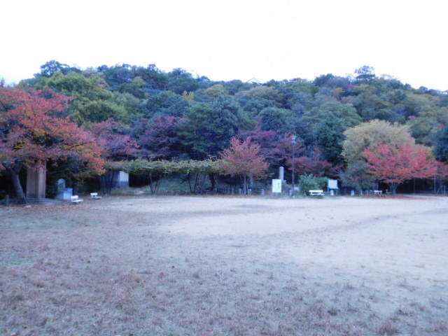 摂津・諏訪城跡にて・・・
