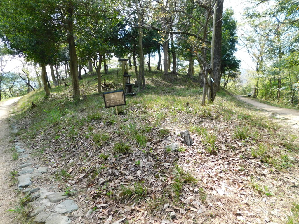 越前・天筒山城址にて・・・
