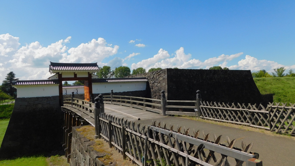 陸奥・山形城址にて・・・