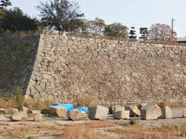 備後・三原城址にて・・・