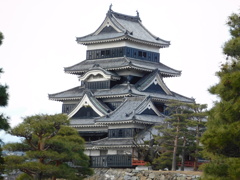 国宝・信濃・松本城 
