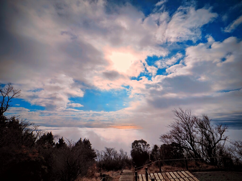 雲海と太陽