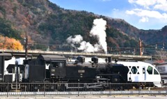 SLとX・並び立つ英雄