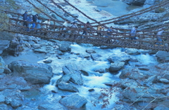 足元と冷気にたじろぐ