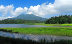 尾瀬に夏の雲と秋の息吹
