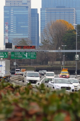 休まないサナエノミクス東京