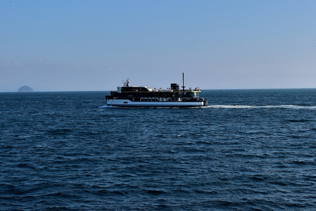 瀬戸内海クルーズフェリー