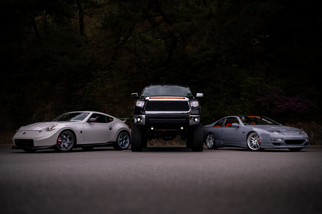 USトラックとスポーツカー