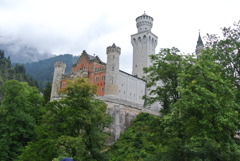 城