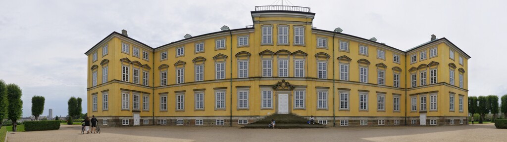 Frederiksberg Palace : The back face