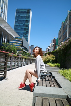 初の女性総理誕生の後で・・・。