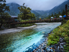 雨の河童橋