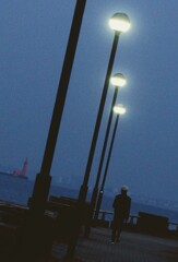 朝7時